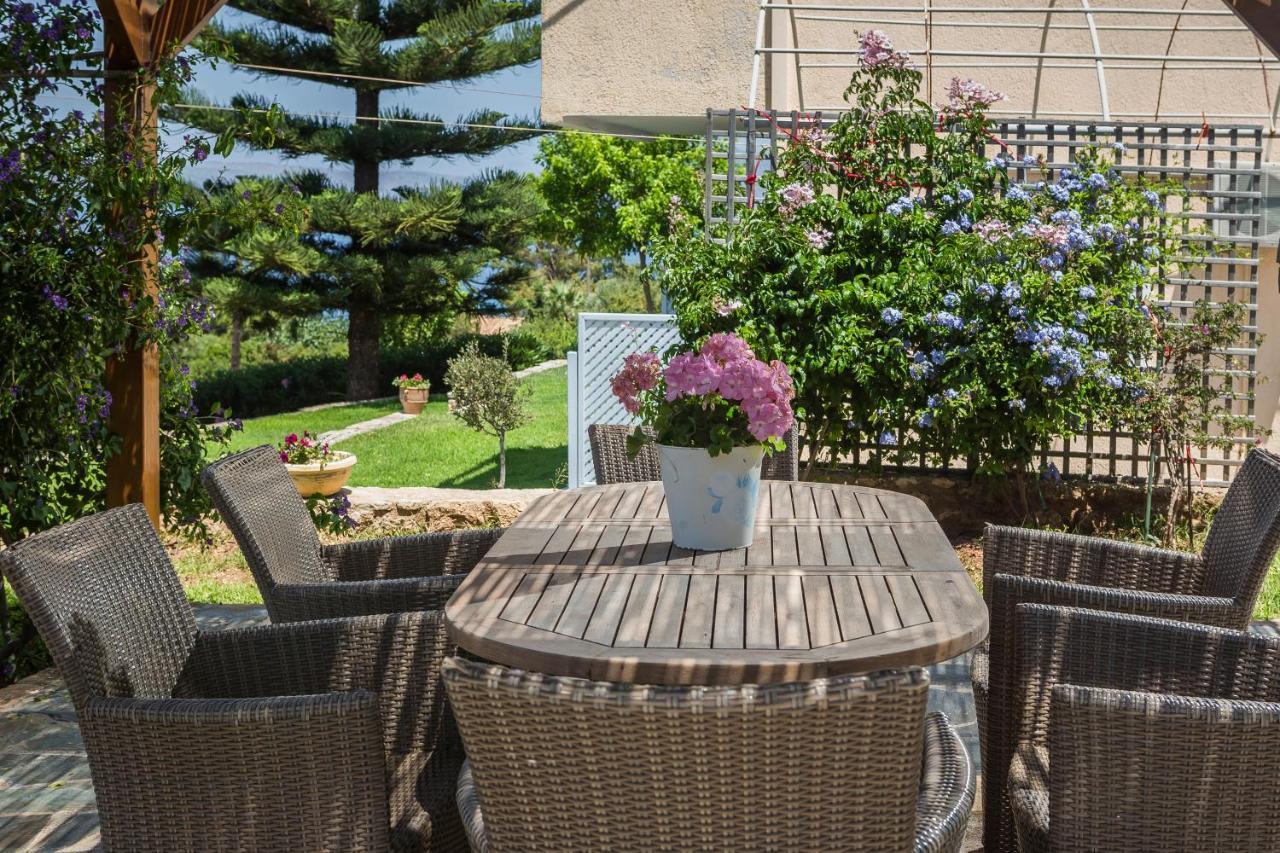Panorama Fanari Studios And Apartments Аргостолион Экстерьер фото